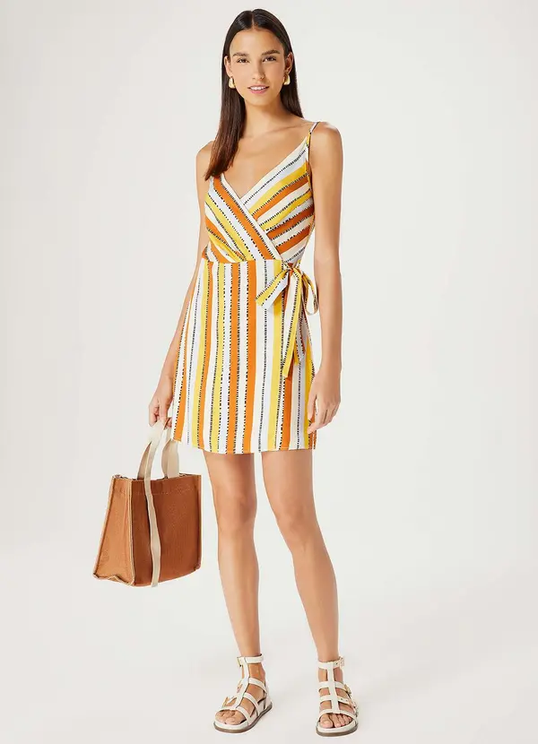 Hering - Vestido Curto em Viscose Estampado 4