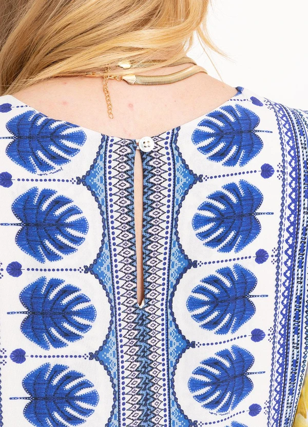 Farm - Vestido Curto em Viscose Azul 11