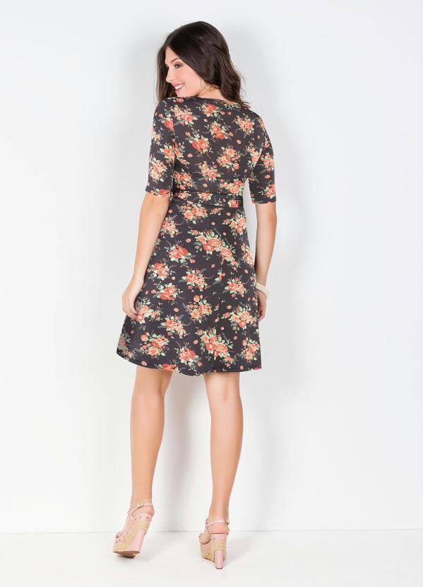 Queima Estoque - Vestido Curto Estampado Floral Dark 8