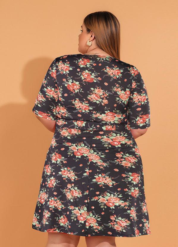 Queima Estoque - Vestido Curto Estampado Floral Dark 5