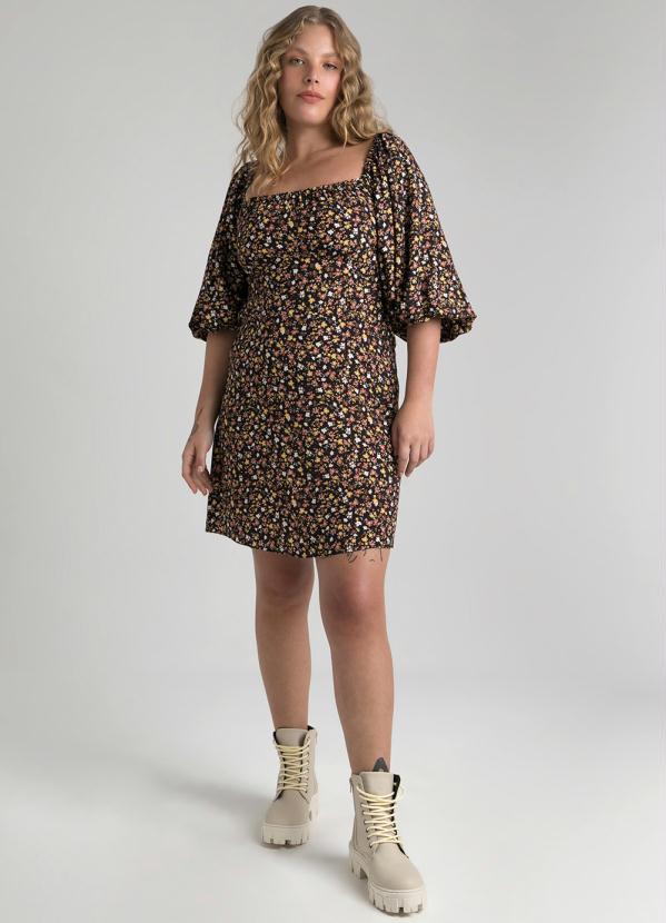 Enfim - Vestido Curto Evasê Floral Liberty Preto 4