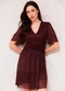 Doce Trama - Vestido Curto Evasê Tule Drapeado Sunset Marrom - variação: Marrom