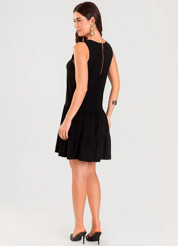 Dianna - Vestido Curto Feminino de Babados Preto 5