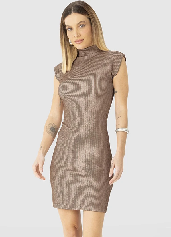 Enfim - Vestido Curto Justo Texturizado Bege