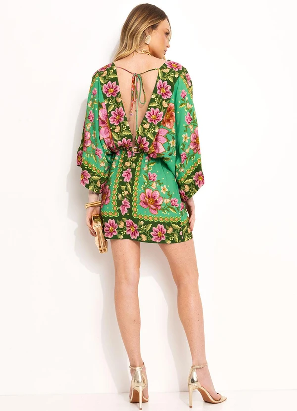 Farm - Vestido Curto Kimono em Viscose Verde 4