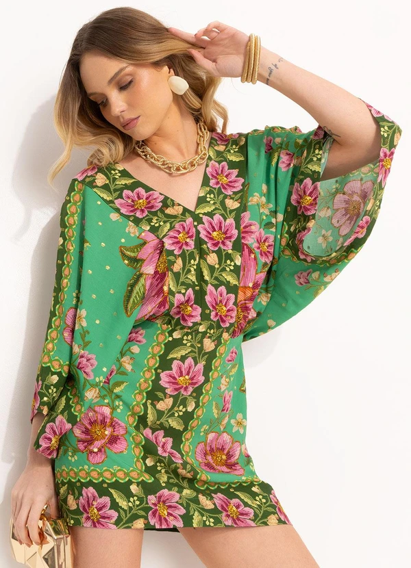 Farm - Vestido Curto Kimono em Viscose Verde 7