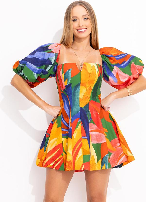 Farm - Vestido Curto Luiza Verde 7