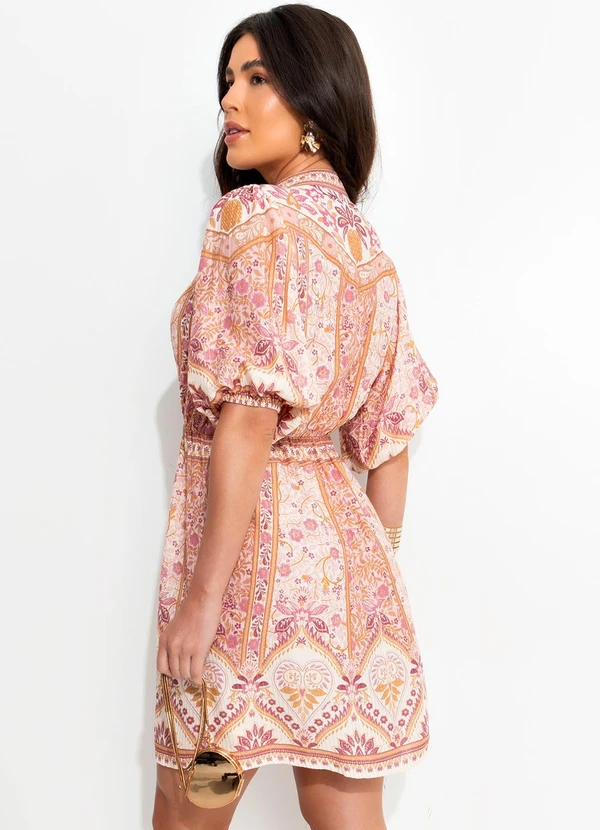 Farm - Vestido Curto no Meu Jardim Rosa 2