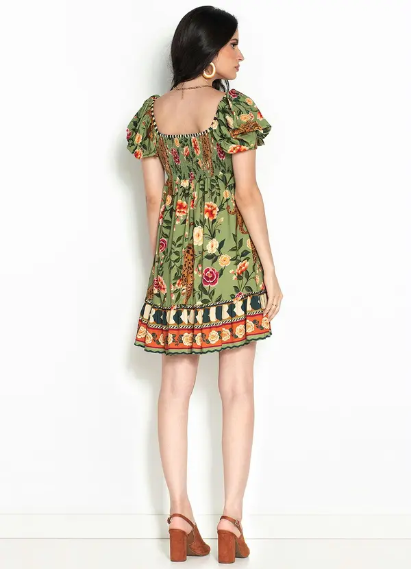 Farm - Vestido Curto Recanto das Onças Viscose Verde 4