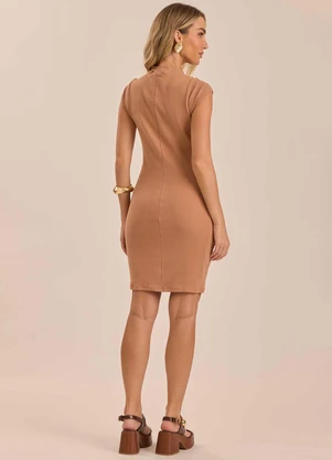 Doce Trama - Vestido Curto Retrô Glam em Ribana Marrom - DOCE TRAMA