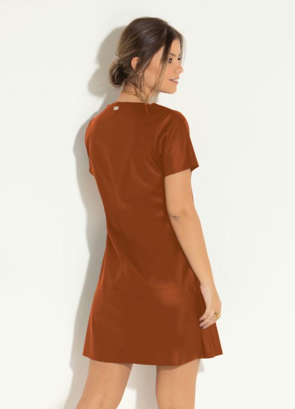 Quintess - Vestido Curto Telha com Recortes 2