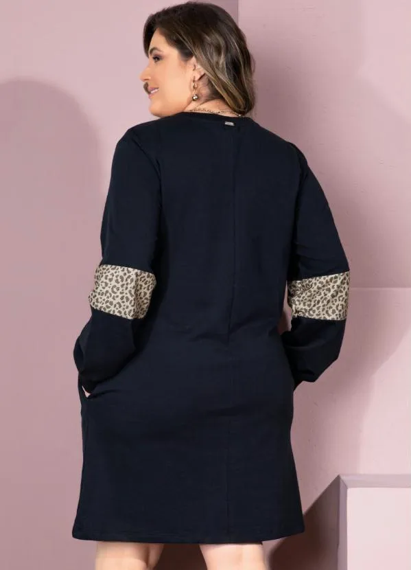 Quintess - Vestido em Moletinho Curto com Recortes e Bolsos 6