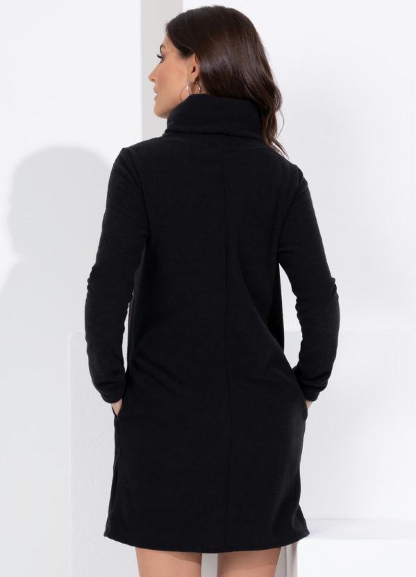 Quintess - Vestido em Plush Preto com Gola Alta 2