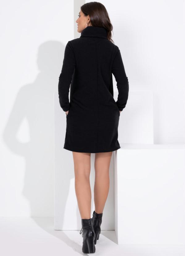 Quintess - Vestido em Plush Preto com Gola Alta 4