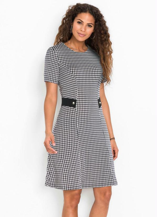 bonprix - Vestido Evasê Xadrez Pied de Poule Preto
