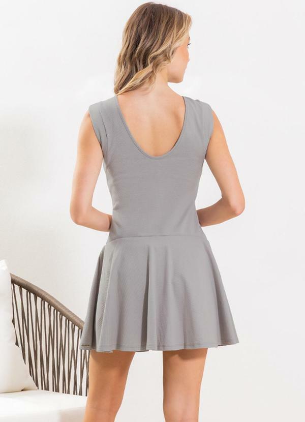 Cativa - Vestido Feminino com Shorts Embutido Cinza 3