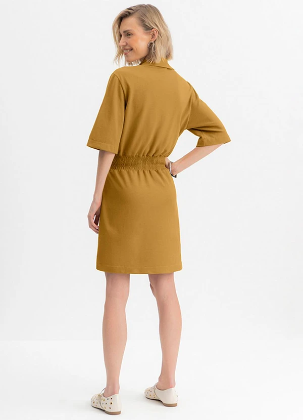 Essendi - Vestido Feminino Curto em Piquet Amarelo 4