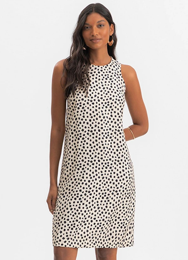 Essendi - Vestido Feminino Curto em Viscose Natural