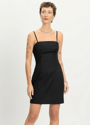 Essendi - Vestido Feminino Curto em Viscose Preto - ESSENDI
