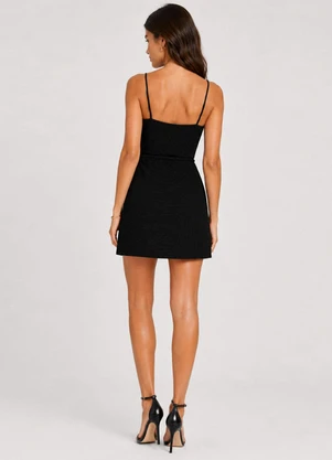 Infinita Cor - Vestido Feminino em Viscotorcion Preto - INFINITA COR
