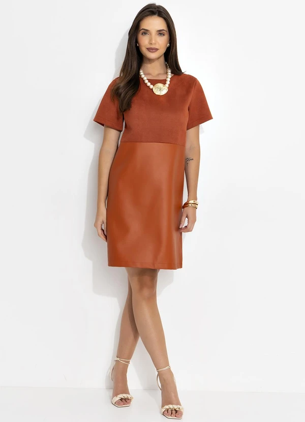 Quintess - Vestido Curto Ferrugem em Suede e Pu com Modelagem Soltinha 11
