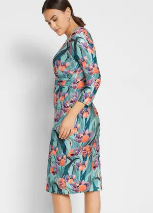 bonprix - Vestido Floral Artístico em Malha Fria - BONPRIX