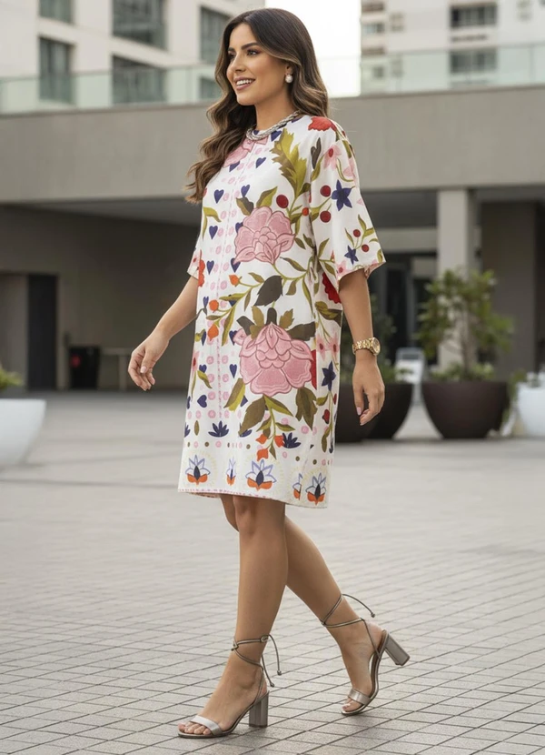 Quintess - Vestido Floral Off White em Malha Fria 1