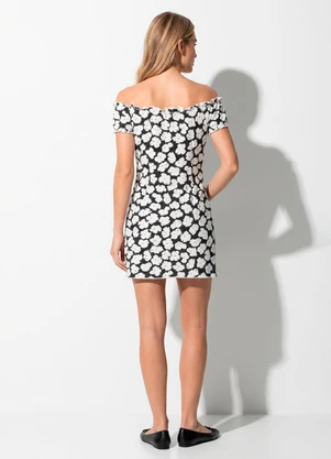 Quintess - Vestido Floral Preto com Babadinhos - QUINTESS