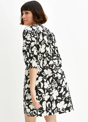 bonprix - Vestido Floral Preto e Branco em Crepe Plano - BONPRIX