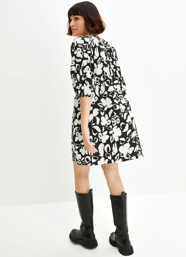 bonprix - Vestido Floral Preto e Branco em Crepe Plano 4