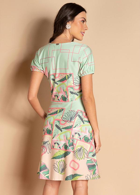 Quintess - Vestido Geométrico Verde com Bolsos Funcionais 2