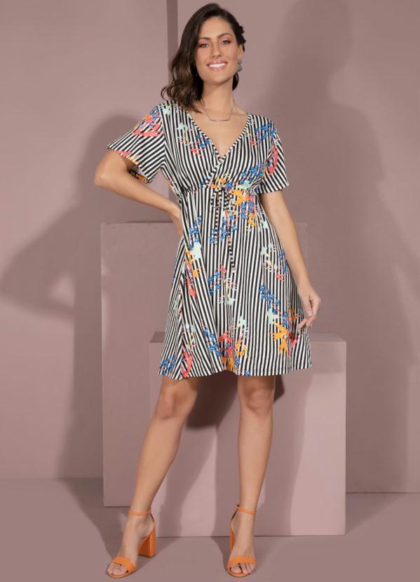 Quintess - Vestido Listrado Floral com Decote Transpassado 3