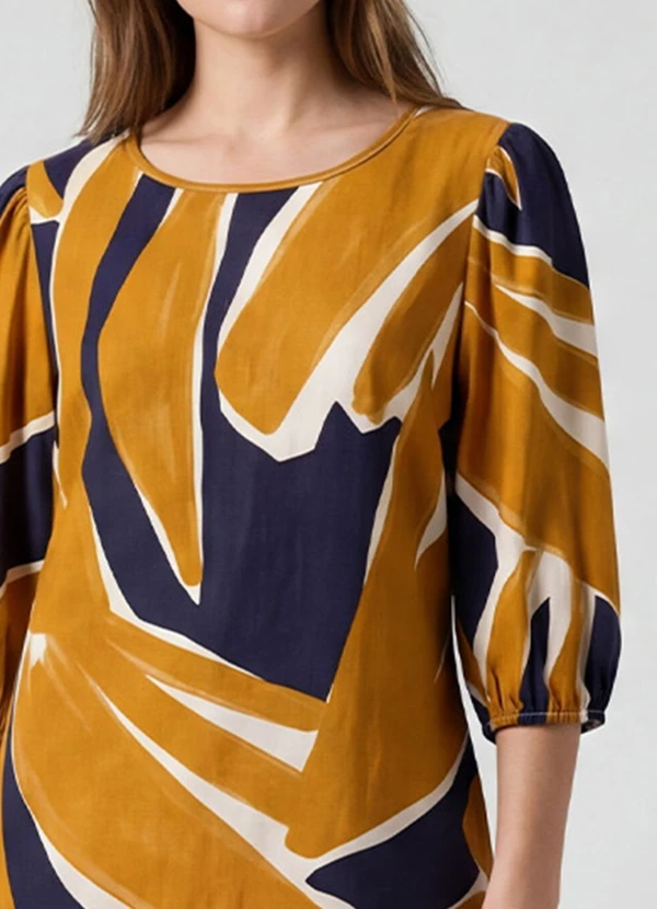 Infinita Cor - Vestido Midi com Manga Flare 3/4 Preto 3