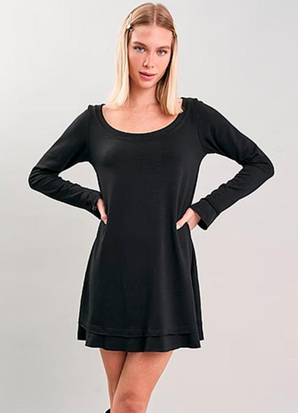 Amo Brand - Vestido Moletinho Babado Manga Longa Preto