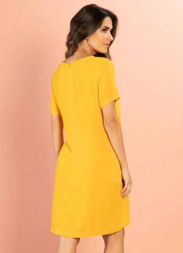 Quintess - Vestido Mostarda com Bolsos 2
