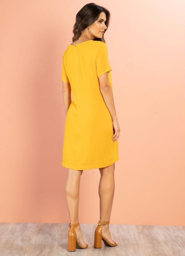 Quintess - Vestido Mostarda com Bolsos 4