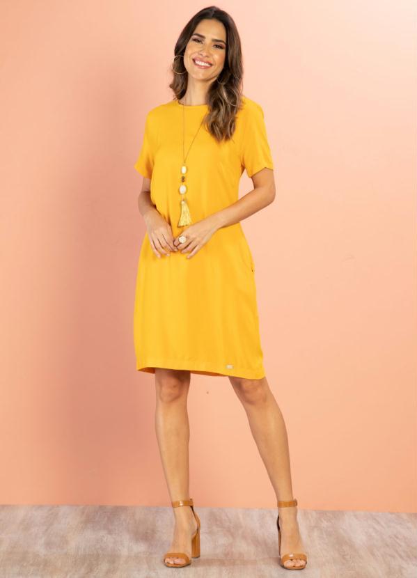 Quintess - Vestido Mostarda com Bolsos 5