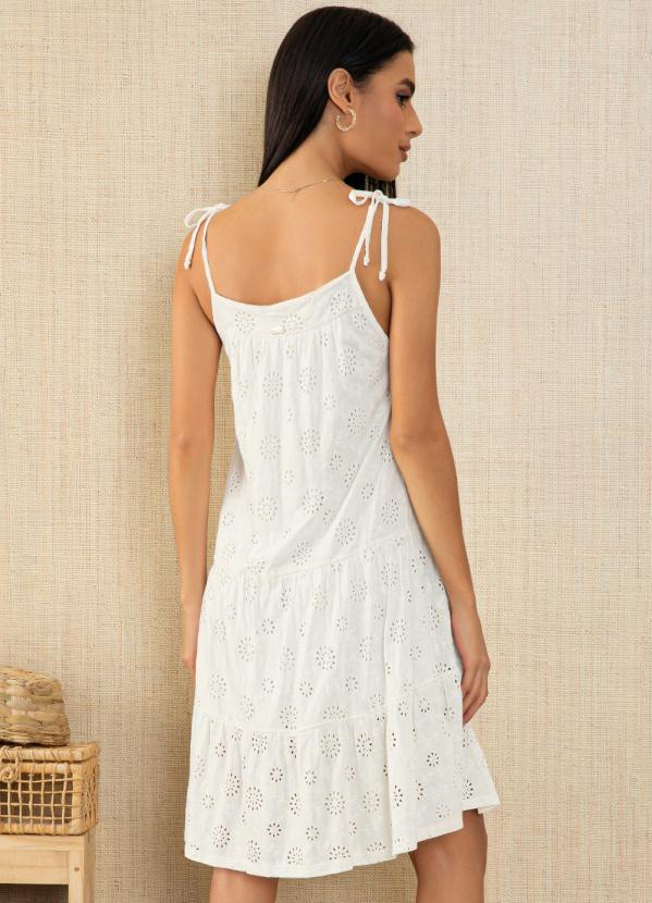 Quintess - Vestido Off White com Recortes em Camadas 9