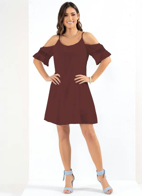 Quintess - Vestido Ombros Vazados com Renda Vinho 3