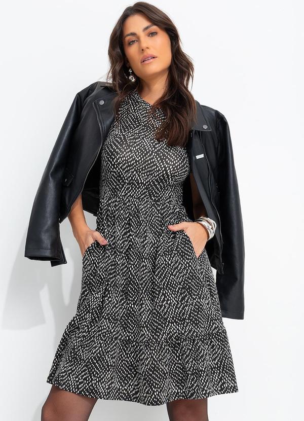 Quintess - Vestido Poá Ondulado em Malha de Viscose 12