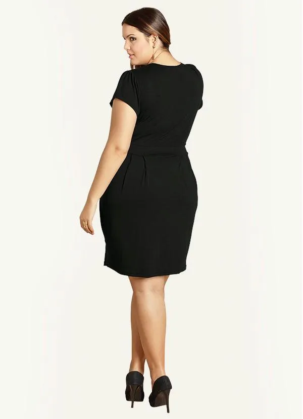 Quintess - Vestido Preto com Decote Transpassado 2