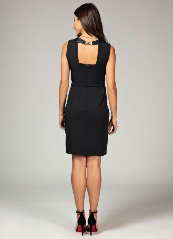 Quintess - Vestido Preto Curto com Recortes em Cirrê 4
