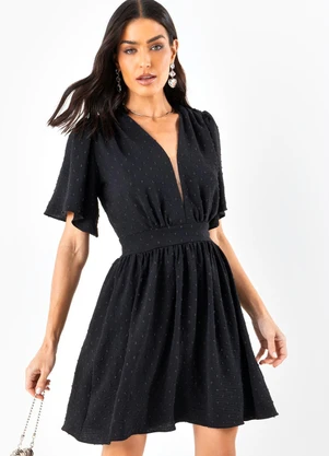 Quintess - Vestido Preto em Crepe Plano Maquinetado - QUINTESS