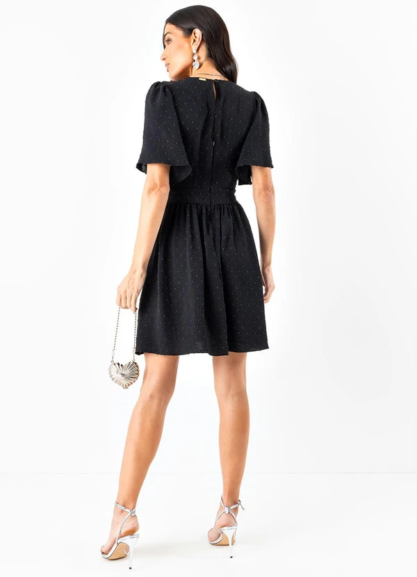 Quintess - Vestido Preto em Crepe Plano Maquinetado 4