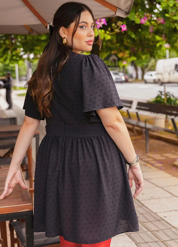 Quintess - Vestido Preto em Crepe Plano Maquinetado 8