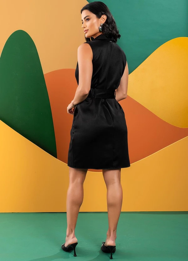 Quintess - Vestido Preto em Crepe Plano 6