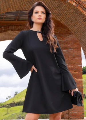 Quintess Vestido Preto em Malha Crepe
