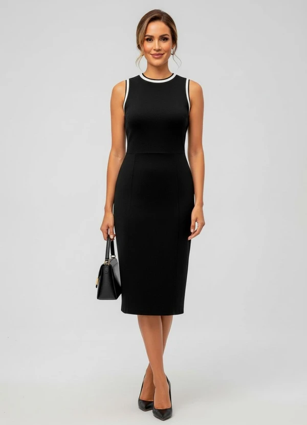 Quintess - Vestido Preto em Malha de Piquet 12