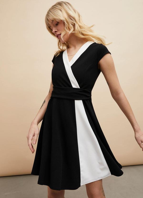 bonprix - Vestido Preto em Malha de Viscose 5