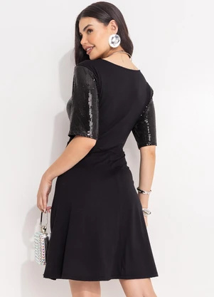 Quintess - Vestido Preto em Paetê e Malha de Viscose - QUINTESS